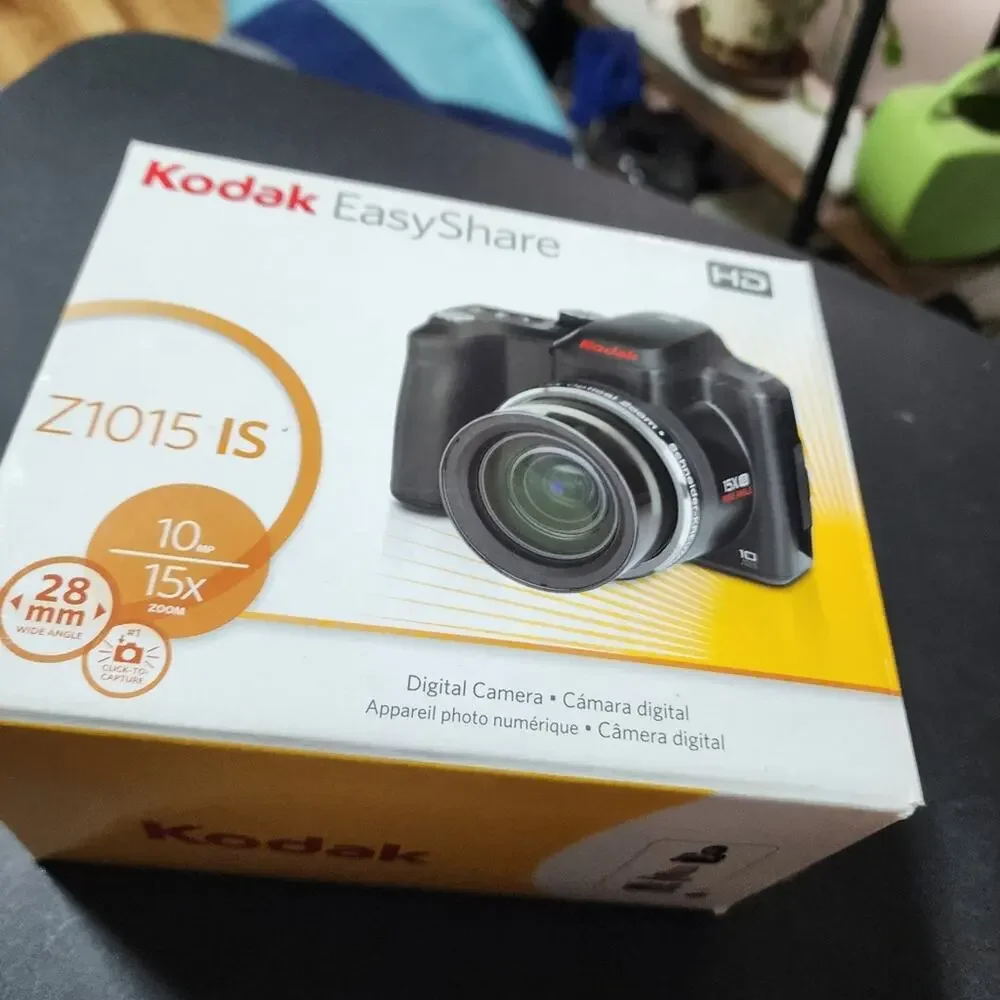 KODAK EUC EASY SHARE Z1015 IS DIGITAL CAMERA 10MP